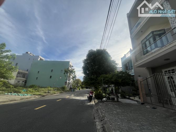 Cần bán lô đất đường Thủy Sơn 5, khu biển Sơn Thủy – đối diện khu công viên tổ hợp Hòn Ngọ