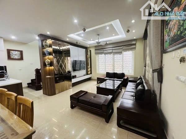 Cho thuê nhà Xuân Đỉnh, Bắc Từ Liêm, 70m2, full nội thất, 3 ngủ, 20tr