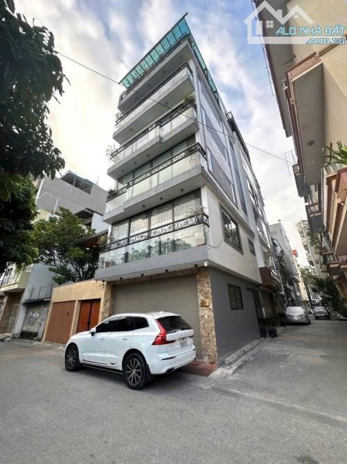 BÁN CĂN LÔ GÓC PHỐ HOÀNG QUỐC VIỆT- 60M2, MẶT TIỀN 6M, Ô TÔ TRÁNH, VỈA HÈ- GIÁ 14.8 TỶ.