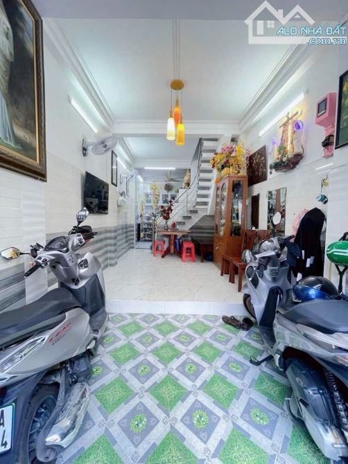 NHÀ MỚI 4 TẦNG - NGAY KHU PHAN XÍCH LONG/ VẠN KIẾP - 40M2 - NHỈNH 5 TỶ