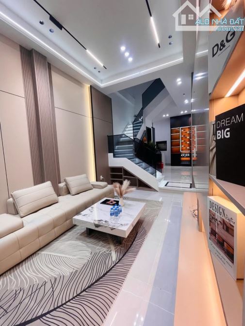Bán nhà Trần Nguyên Hãn, Trần Nguyên Hãn, Lê Chân, Hải Phòng. 4 tầng, 50m2, 6,35 tỷ. Ngang
