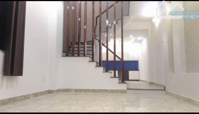 Bán nhà 3 tầng mt đường 5m5 gần Võ Văn Kiệt - Sơn Trà - Đà Nẵng.