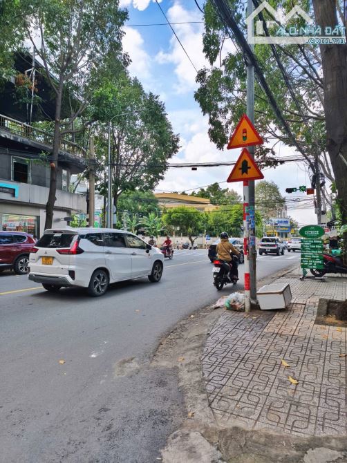 🔔 BÁN NHÀ 1 TRỆT 1 LẦU ĐÚC – GẦN NGÃ 4 VINCOM, P. TRẤN BIÊN