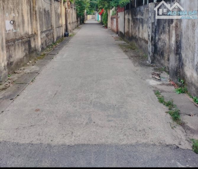 BẤT ĐỘNG SẢN- HÀ NỘI -PHAM TÍN   📍 Bán đất siêu đẹp tại Miếu Thờ, Sóc Sơn, Hà Nội  Diện t