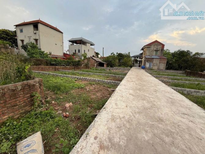 Hàng Hiếm siêu rẻ nhỉnh 1 tỷ sở hữu lô đất 49,5m2 đất ở tại Hoà Bình Thượng - Văn Giang