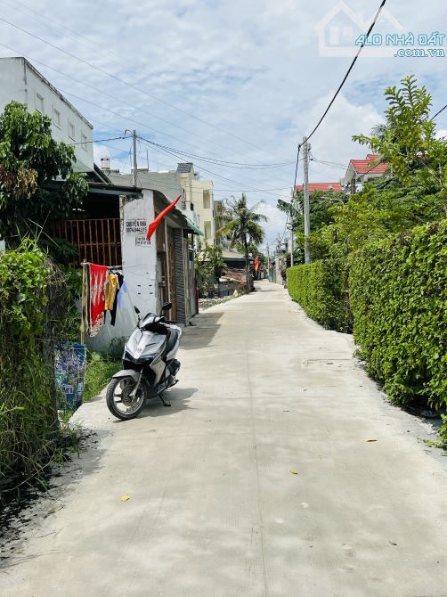 HẺM BAGAC ĐƯỜNG VƯỜN LÀI SÁT NGÃ 4 VƯỜN LÀI- DIỆN TÍCH 68M2( 4 X 17)- GIÁ CHỈ 3.3 TỶ