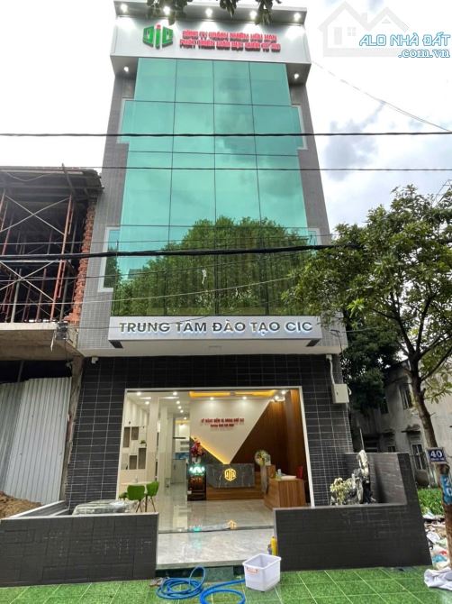 🔥🏡 BÁN NHÀ 3 TẦNG TRẦN QUỐC THẢO CÓ SẴN HĐT 30 TRIỆU – ĐỐI DIỆN LÀNG CÀ PHÊ TRUNG NGUYÊN