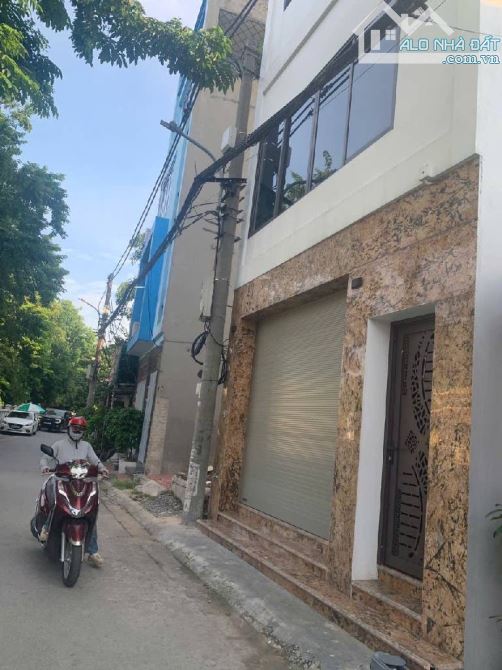 🚗 Ô TÔ TRÁNH – NGÕ THÔNG – KINH DOANH – NHÀ DÂN XÂY MỚI 90% 🌹🌹🌹
