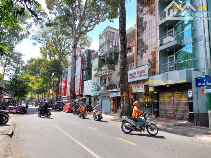 Cần bán gấp nhà Mặt tiền Trần Phú, Quận 5 - 97m2 - 6 tầng - Giá 24.9 tỷ