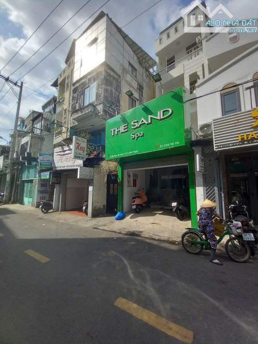 Siêu vị trí - mặt tiền ẩm thực phố Phan Văn Hân, P17, BT - DT: 5m x 18m - 5 tầng - chỉ 15,