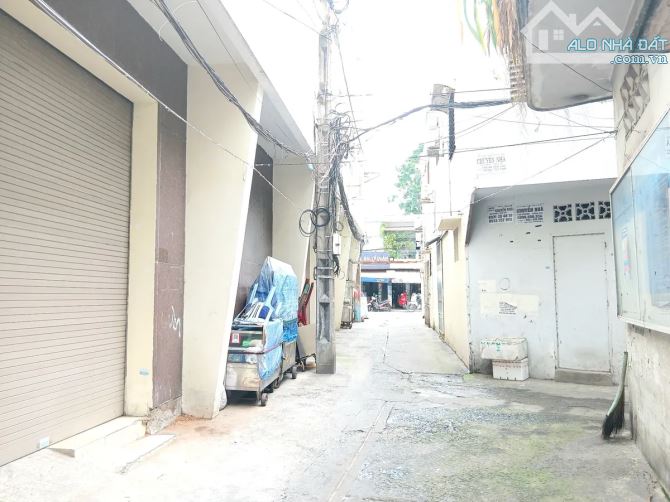 BÁN NHÀ 4 TẦNG HẺM XE HƠI NGUYỄN THÔNG Q.3 GIÁ CHỈ 6.6 TỶ