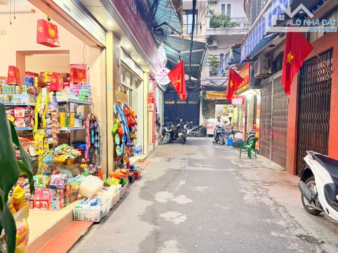 Mặt ngõ thông kinh doanh Đội Cấn, 38m, 5 tầng, giá 13 tỷ