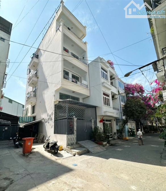 Bán CHDV Ung Văn Khiêm, P.25 Bình Thạnh, DT 4.3x16.5m ~ 70m2, 5 tầng, 9 phòng, giá 13.9 tỷ