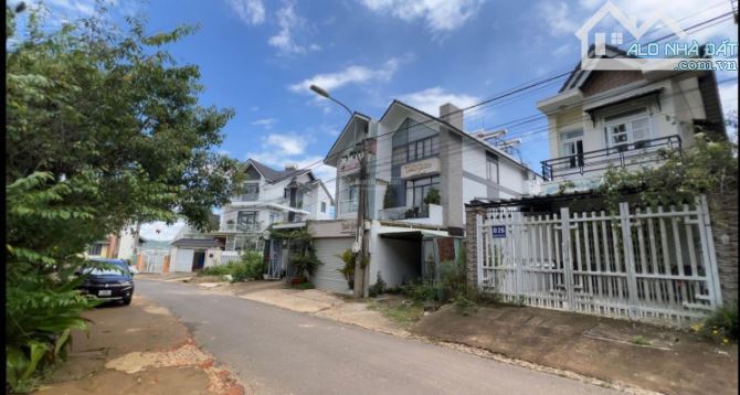 Đất mặt tiền  KQH An Sơn – 146m² – 11.6 tỷ -  sổ hồng trao tay
