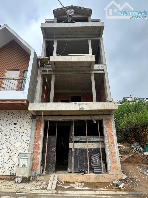 Bán căn nhà siêu view mới 100% –  An Sơn  Đà Lạt – 65m² – 8.5 tỷ 5PN
