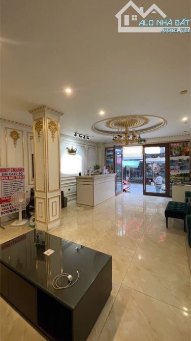 BÁN KHÁCH SẠN HOÀN KIÉM, 78m2 x 5 TẦNG,THANG MÁY,14 PHÒNG,ĐANG CHO THUÊ 2TỶ/NĂM.