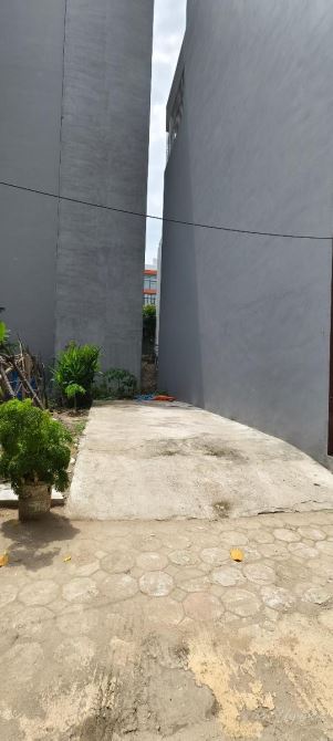 Bán đất phân lô vỉa hè tái định cư Tu Hoàng 40m2 8,6 tỷ