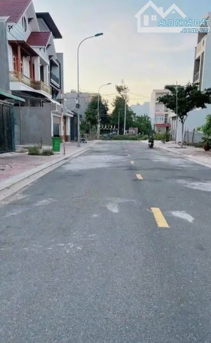 BÁN ĐẤT TÁI ĐỊNH CƯ ĐÔI 2 - PHƯỜNG 10 - DIỆN TÍCH  64M2 - MẶT ĐƯỜNG 25M - GIÁ 5.5 TỶ