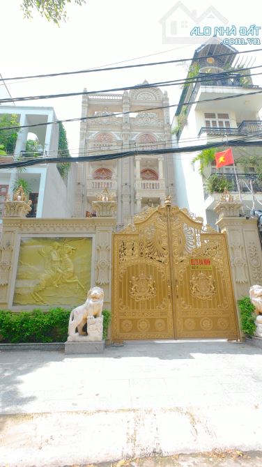 Biệt thự dát vàng, Lê Đức Thọ, 600m sàn, siêu víp không dành cho số đông, đang ngộp bán gấ