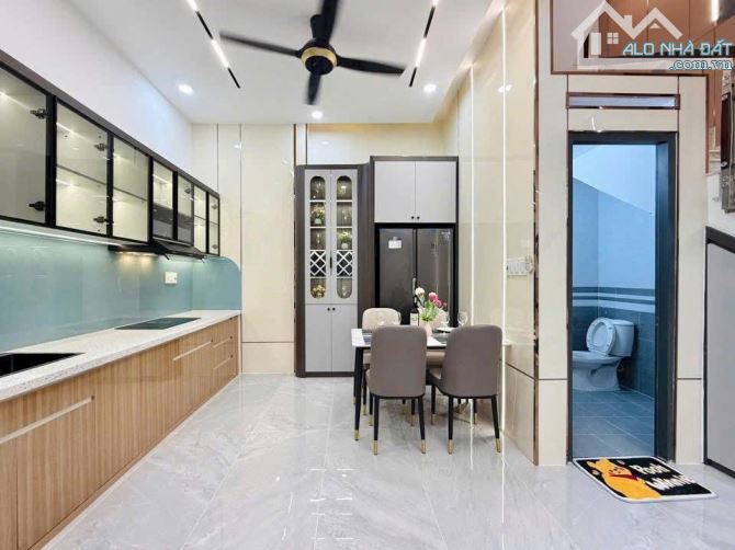 BÁN NHÀ---GIÁ: 5.8 TỶ--- Đ.THỐNG NHẤT, P.AN HỘI ĐÔNG(p16 cũ).