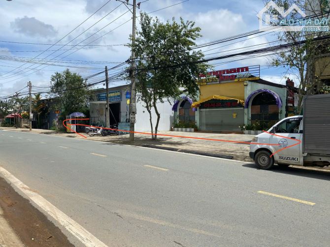 Bán nhà đất mặt tiền Đà Lạt, đường Hồ Xuân Hương cách trung tâm 2km, 1217m2 (582m2 ở)62,5