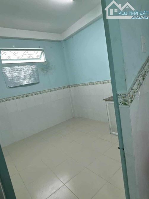 GIẢM 200 TRIỆU, GẤP BÁN -CHDV NGAY CHỢ BÀ CHIỂU- VỪA Ở VỪA CHO THUÊ 20TR/THÁNG