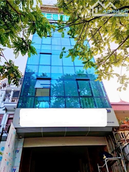 Cần bán gấp nhà mặt phố Nguyễn Ngọc Nại, Thanh Xuân 103m2 x 9T, kinh doanh, ô tô tránh.
