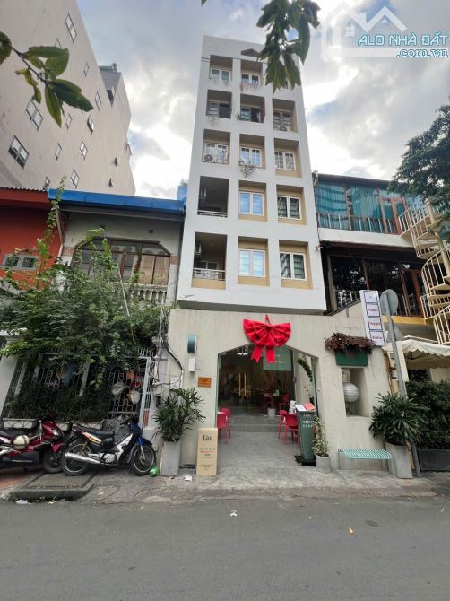 CHỈ 1 CĂN DUY NHẤT - Bán Tòa Nhà CHDV MT 7 Ngô Văn Năm | DT: 8X25m NH | 7 Tầng