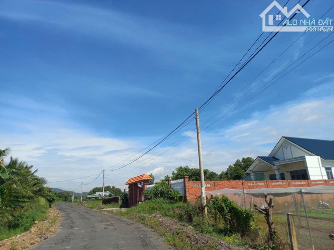 BÁN 1000M2 CÓ 160M2 TC LƯNG TỰA NÚI MỊNH ĐẠM - TT PHƯỚC HẢI ,BRVT