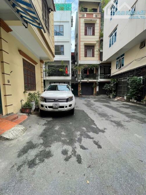 sốc ! nhà ngô thì nhậm hà đông 60m2 mt 6.3m  lô góc 3 thoáng an cư tiện nghi