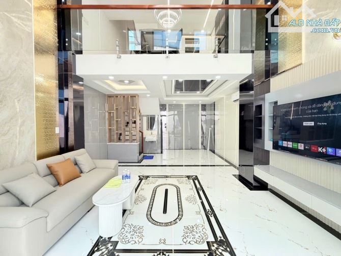 Mặt tiền đường Huỳnh Khương An P5, Gò Vấp - Ô tô ngủ trong nhà 45m2, 5 tầng, 4.4x9.5, 3