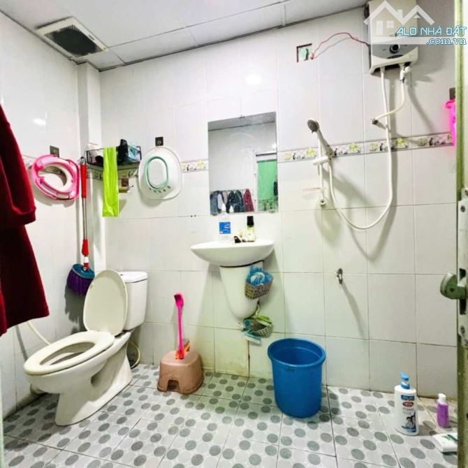 NHÀ HẺM 3 GÁC TỐNG VĂN HÊN, P.15, TÂN BÌNH, 4,1 X 12M, CN 49M2, GIÁ 4,38 TỶ TL