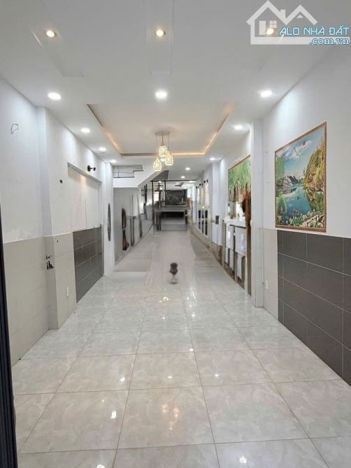 Cho thuê NC rộng đẹp 13tr, gđ ở, sv ghép, kdol rất ok ngay Tân Phú