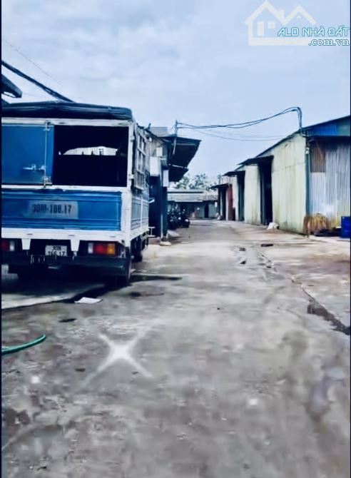 Cho thuê 03 kho ( 300-670-800m2) cách bến ze nc ngầm 10km