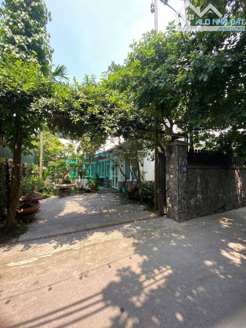 17 TRIỆU 🌿 CHO THUÊ NHÀ NGUYÊN CĂN SÂN VƯỜN PHỐ NGỌC THỤY 210M2 Ô TÔ ĐỖ CỬA –  FULL NỘI