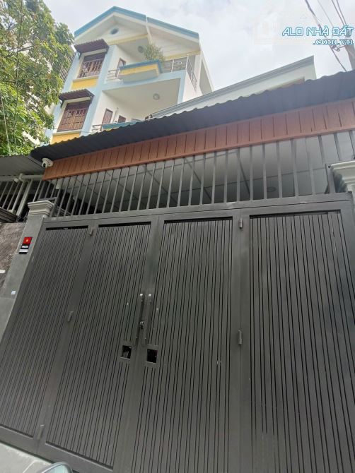Bán nhà ngay CC Auchan Phạm Văn Đồng, P3, Gò Vấp. DT 4,1x21m, NH 7.1m, 2tấm, HXH 5m, ĐCT 4