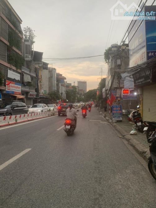 Bán CHDV Minh Khai 20m ra phố - 2 mặt ngõ 4 thoáng 63m 6 tầng giá 15 tỉ
