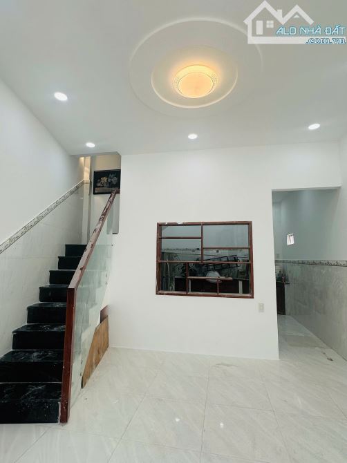 Nhà 2 Tầng P. Phước Hải- Nha Trang- cách Tháp Trầm Hương 2km