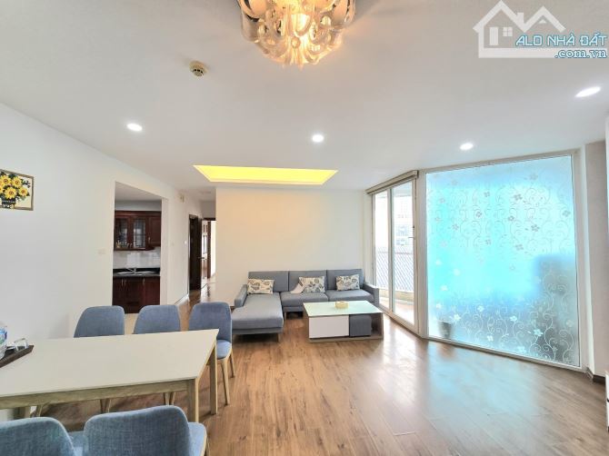 TÒA NHÀ  CHDV LÔ GÓC,  PHỐ ĐÀO TẤN: 120M2, 9T, MT7M, DÒNG TIỀN 200 TRIỆU/THÁNG, 48 TỶ