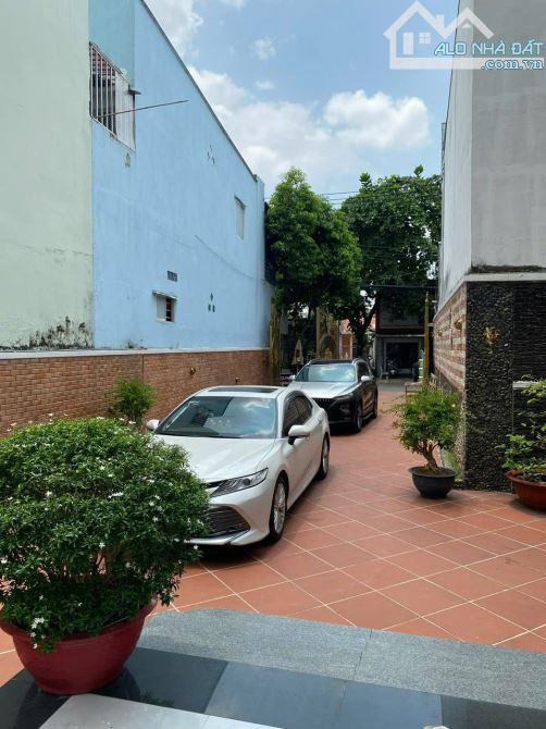 🔥 BIỆT THỰ MẶT TIỀN CỐNG LỞ TRƯỜNG CHINH - TÂN BÌNH – 492M²  3 TẦNG – NỞ HẬU ĐẸP – GIÁ 39