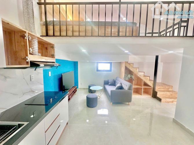 Bán CHDV Đường Lê Văn Sỹ Quận 3.DT:4,8 x17m, NH 6m. 15P CHDV. Giá 21 Tỷ