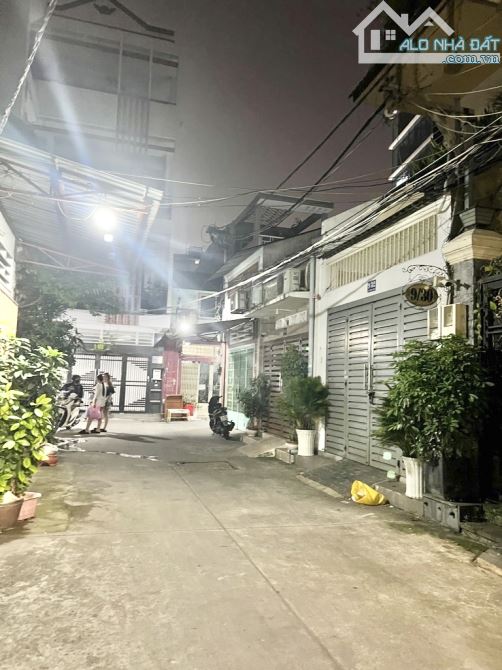 Hẻm 6m gần chợ Bà Chiểu, khu an ninh yên tĩnh - 86m2, tiện xây - Chỉ 14 tỷ