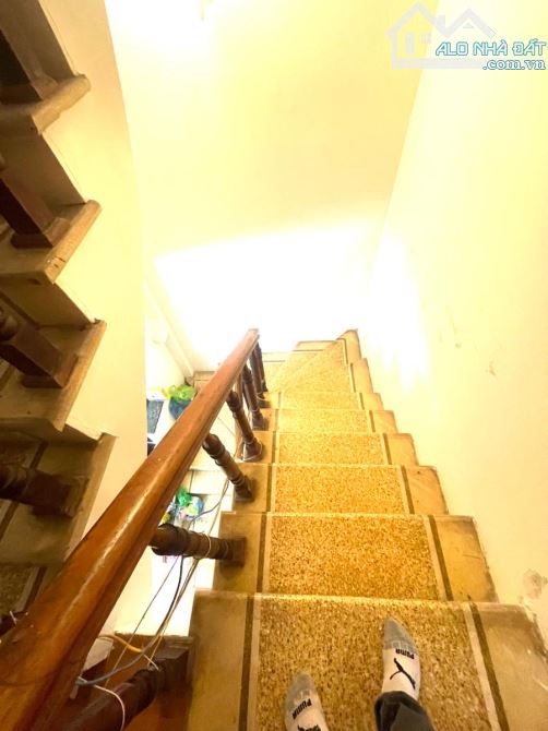 LẠC LONG QUÂN CẦU GIẤY 45m 4 TẦNG MT 3.5m 13.6 TỶ NGÕ Ô TÔ TRÁNH KINH DOANH