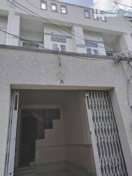 Bình TÂN ‘ 76 m 3 TẦNG ‘  5 x 15 m hẻm ‘ 3.5 m giáo 4.2 tỷ TL