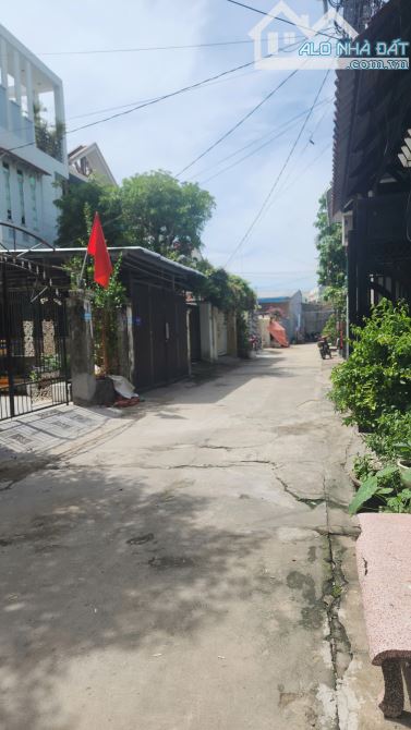 Bán nhà cấp 4 gác lửng, hẻm Ô tô 01 Chu Văn An, Nghĩa Lộ, Quảng Ngãi