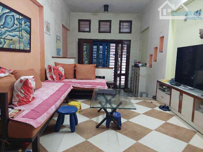 MẶT PHỐ ĐÊ LA THÀNH, DT 35M2, Ô TÔ, KINH DOANH, SÁT Ô CHỢ DỪA, 4TẦNG, GIÁ 12.xTỶ.