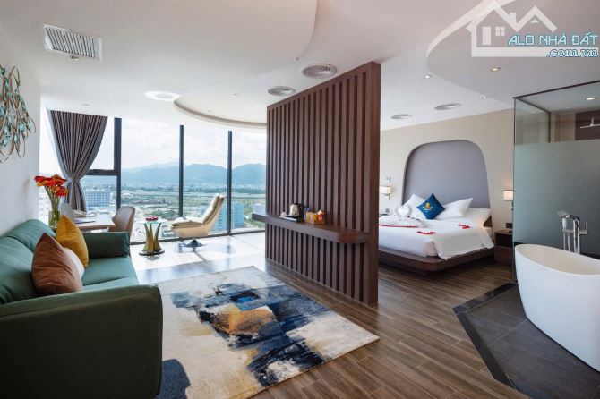 CHUYỂN NHƯỢNG KHÁCH SẠN 3 SAO TRUNG TÂM NHA TRANG – VIEW BIỂN TRẦN PHÚ– KINH DOANH TỐT