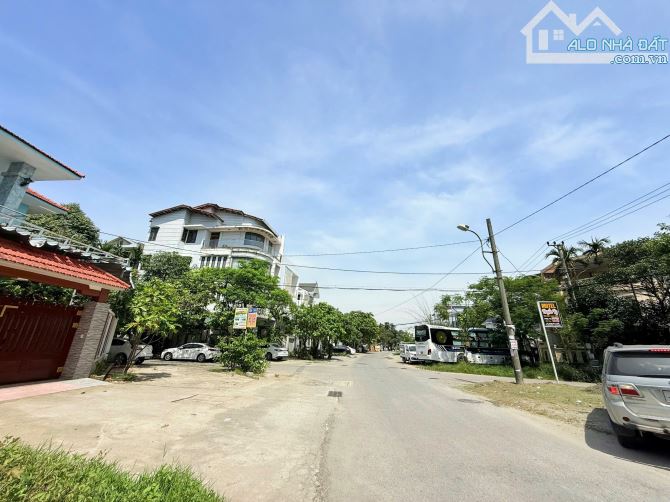 Mặt tiền Tùng Thiện Vương - Quận Thuận Hoá - TP Huế
