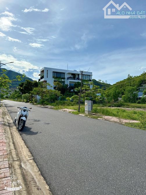 Bán đất đẹp KĐT Ven Sông Tắc - Nha Trang