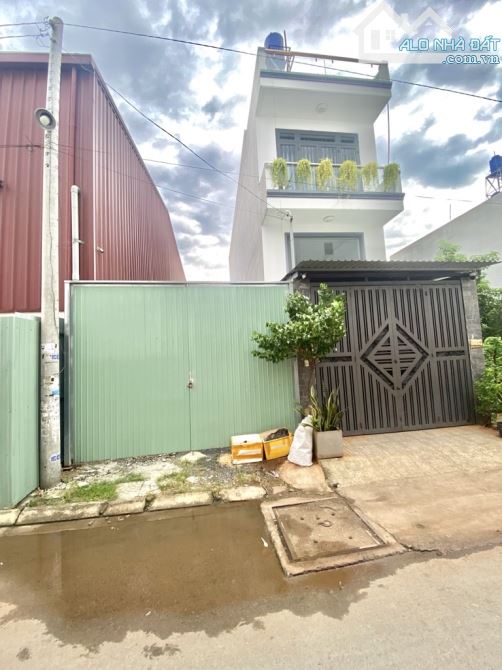 ĐẤT NGANG 4m x DÀI 22.5m – DT 88.5m² – GIÁ 5,1 TỶ  Vị trí đẹp: hẻm xe hơi 6m, sau lưng mặt